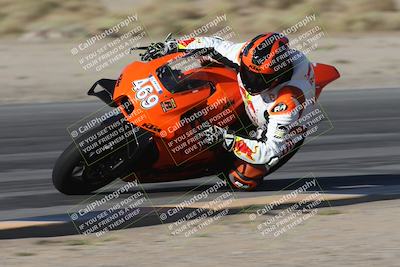 media/Sep-20-2025-Race Pace (Sat) [[d4e1b33f4d]]/Non Verified/Turn 4 Inside (8am)/